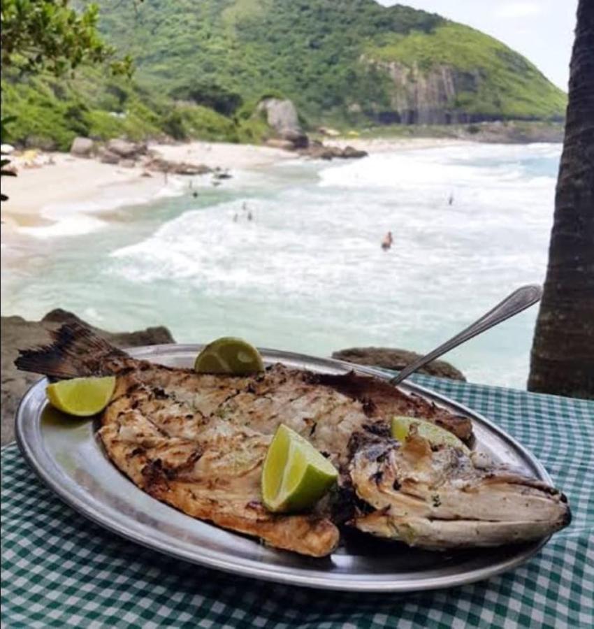 Luar do Pontal Rio de Janeiro Exterior foto